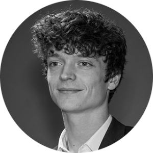 Headshot of Oliver Cort